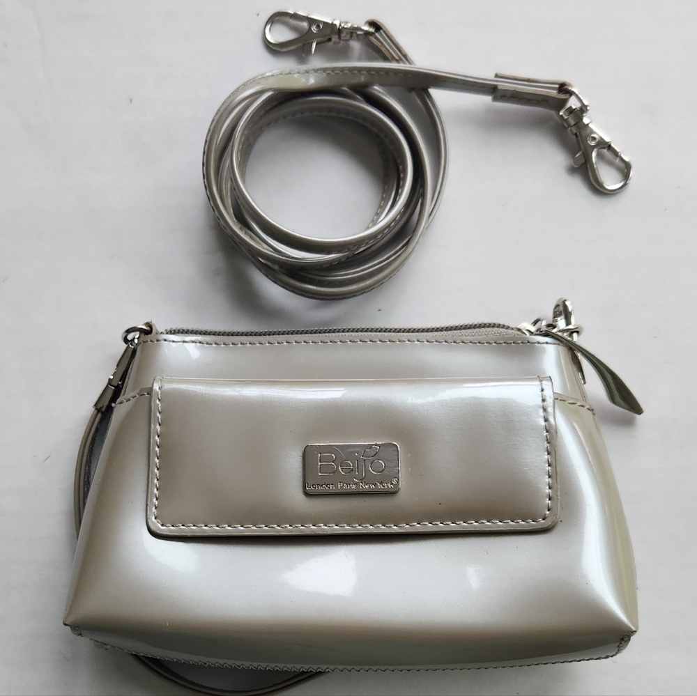 Beijou Bag w/ additional Shoulder Strap